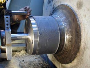 敷涂了贝尔佐纳 (Belzona) 1111(超级金属)并准备进行机械加工 敷涂了贝尔佐纳 (Belzona) 1111(超级金属)并准备进行机械加工