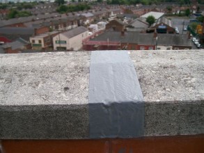 用贝尔佐纳 (Belzona) 3121 (MR7) 立即封闭接缝 用贝尔佐纳 (Belzona) 3121 (MR7) 立即封闭接缝